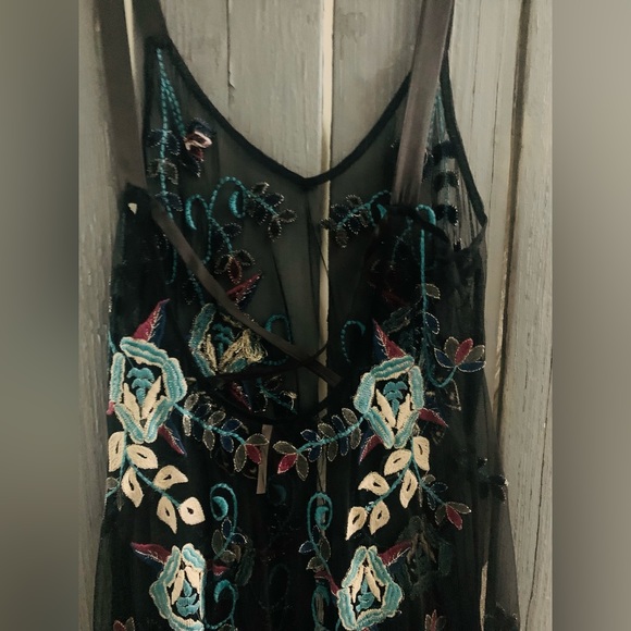 👗RARE Free People Black Sheer Maxi Dress-NWOT! - Picture 12 of 12